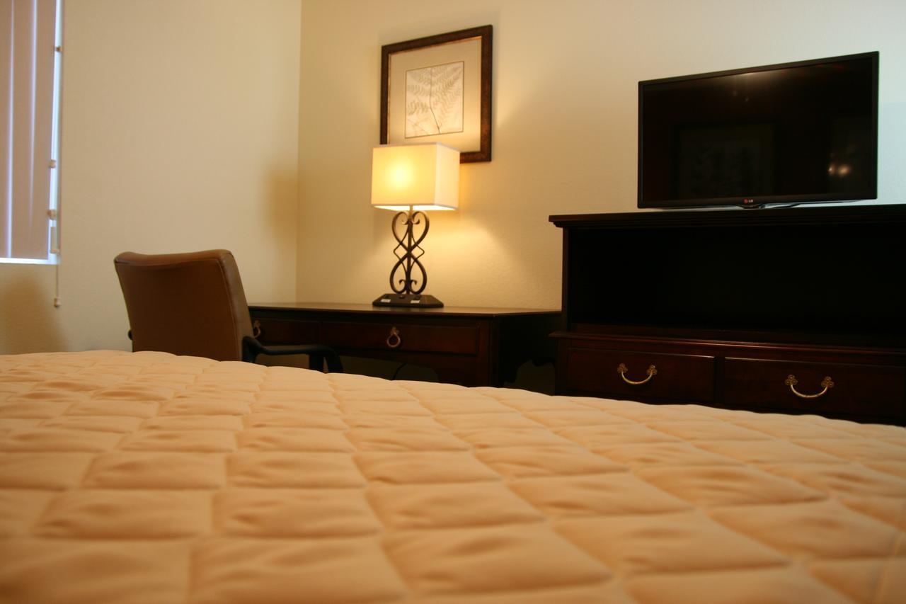 Affordable Suites 무어스빌 외부 사진