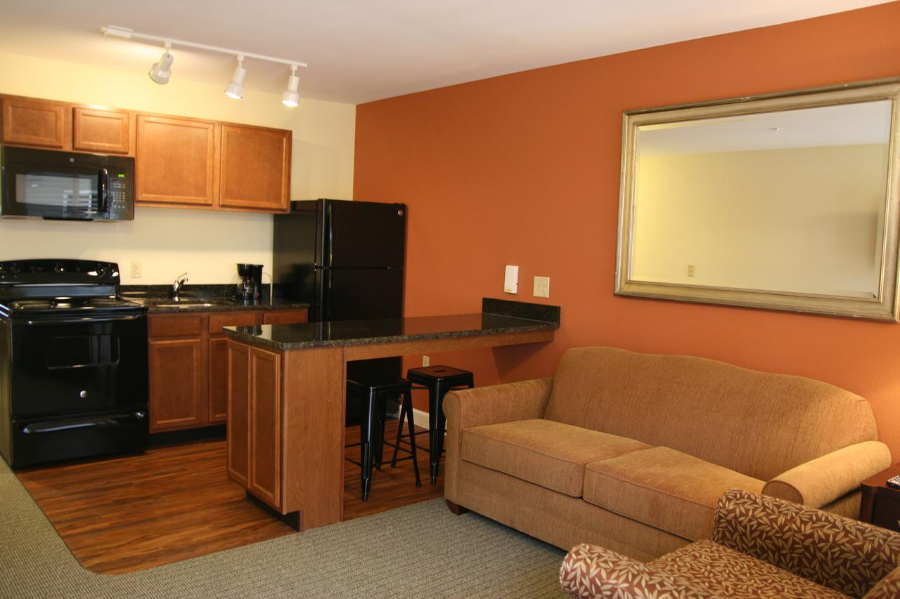 Affordable Suites 무어스빌 외부 사진