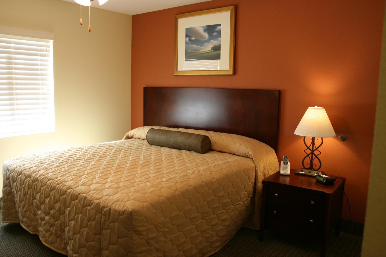 Affordable Suites 무어스빌 외부 사진